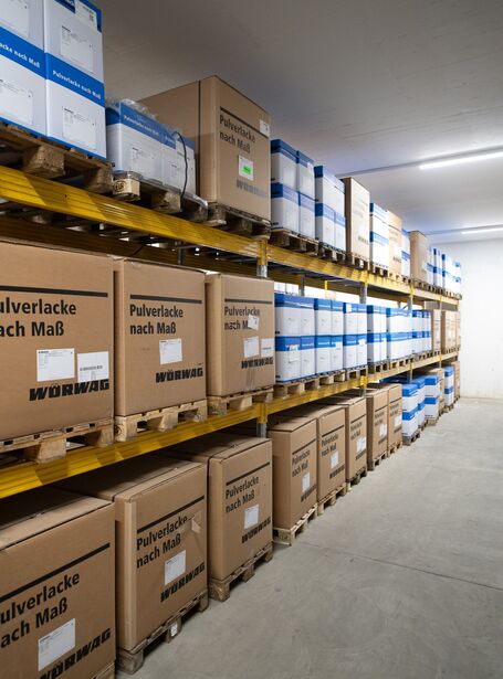HASLER TRANSPORT AG - Logistik Lager