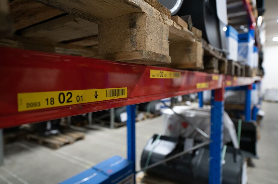 HASLER TRANSPORT AG - Logistik Palletenlager
